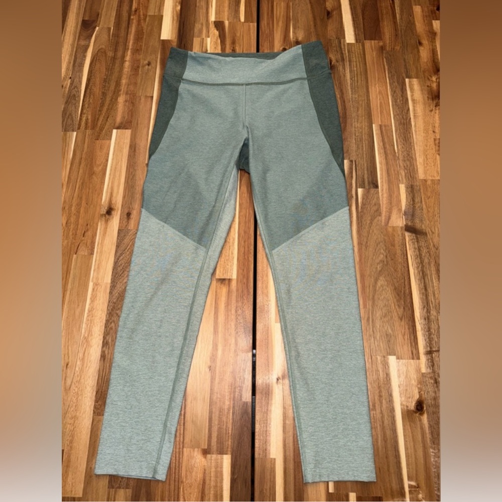 TWO PAIR - Outdoor Voices 7/8 Springs Leggings - Picture 8 of 10